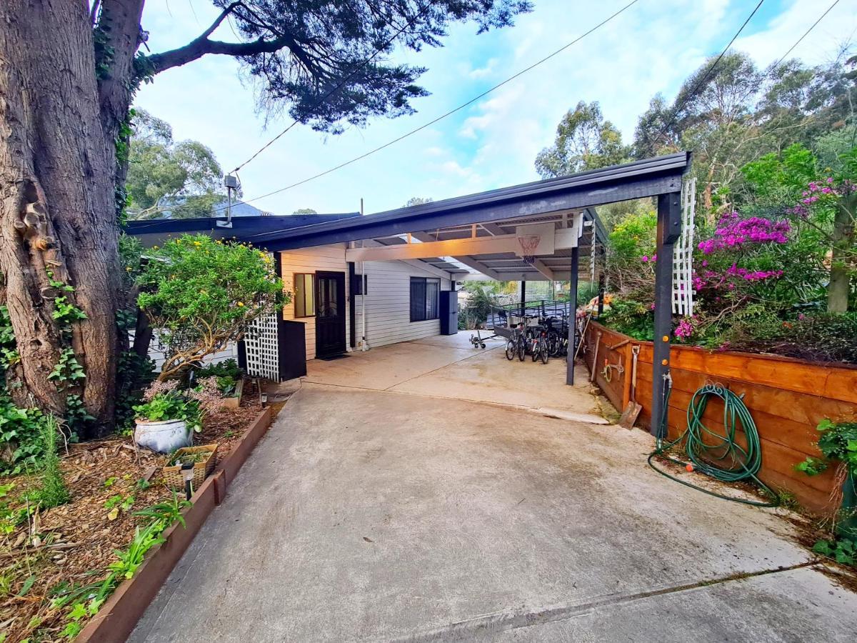 'Wahroonga' Home Among The Gum Trees In Warburton Esterno foto